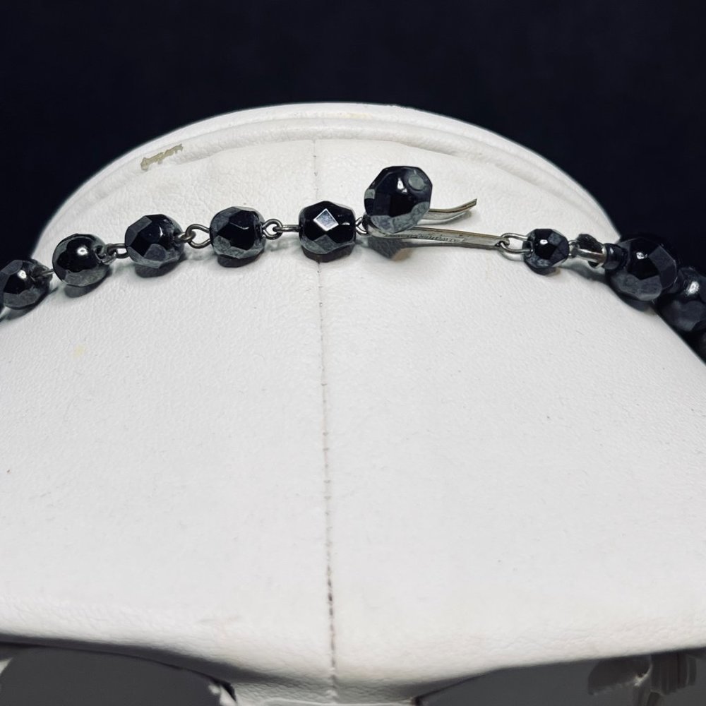 Vintage MJ Western Germany Single Strand Faceted Black Bead Necklace (4980) - Picture 5 of 5